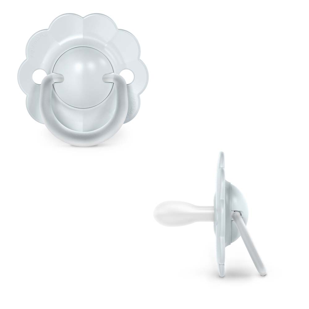 Suavinex SxPro Wonder silicone dummy with ring suitable from 0 to 6 months